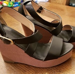 Banana Republic black wedge